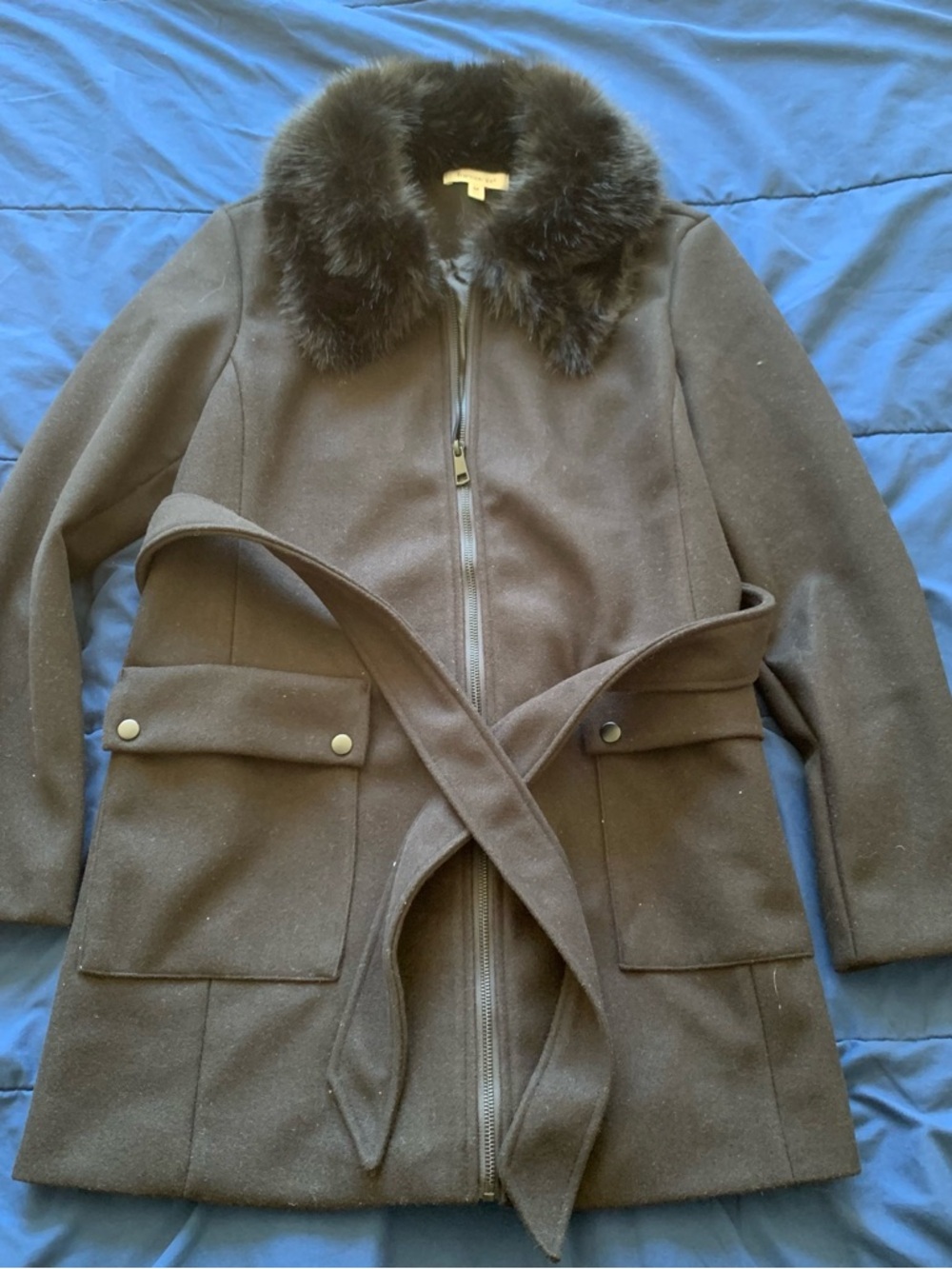 Francesca's Collections Black Fur-Collar Trench Coat
